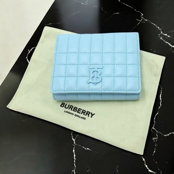 NEW Authentic  Burberry Light Blue Leather Wallet with TB Logo - Picture 10 of 10